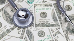 🏥 30分钟诊疗，差点花20万！美国家庭的“烧钱”医疗！ 封面