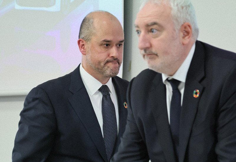 🚨日产巨亏22亿！卖楼救命，五年一落千丈！