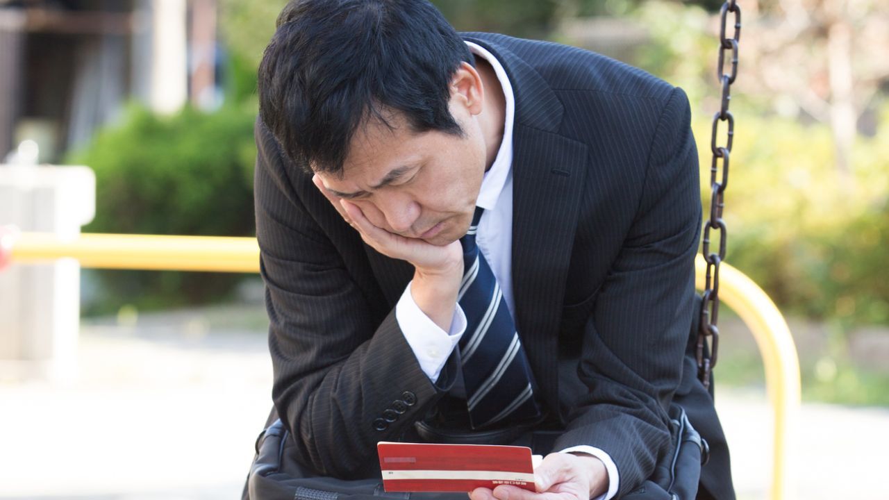 🏠 房贷飙升，房价炸裂！普通人：买房？没戏！