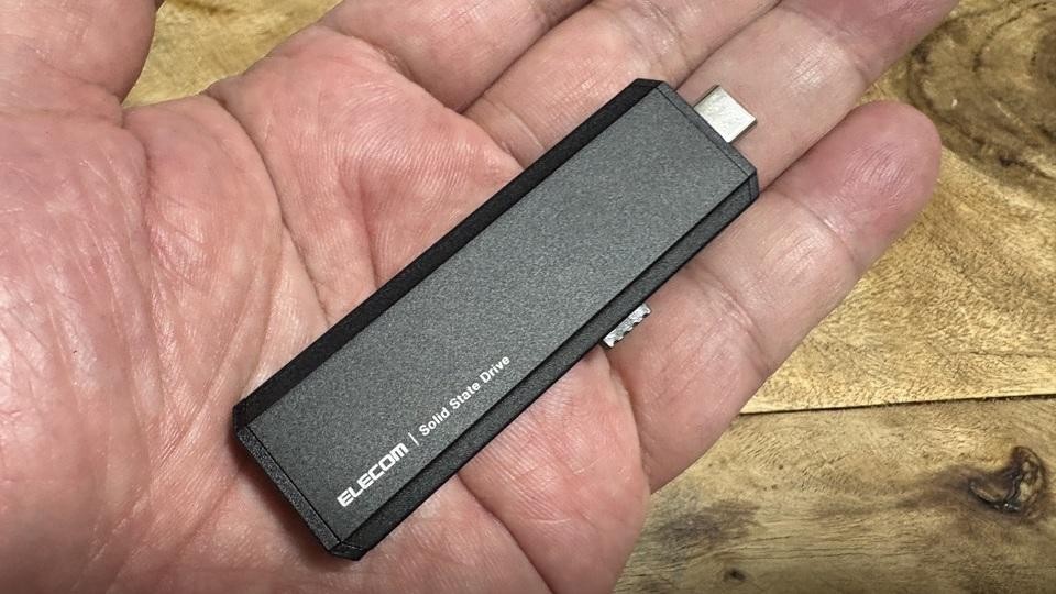 🚀告别老旧硬盘！换SSD，速度飞起！