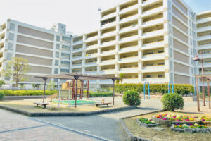 🏠月租五千以下？！单身450万年薪的我，能住进去吗？ 封面