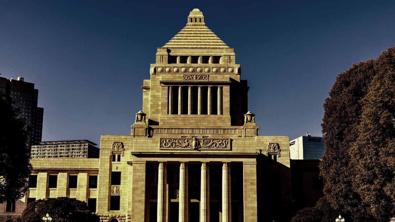 💥日本崩盘倒计时！国债暴跌后，世界竟变这样？