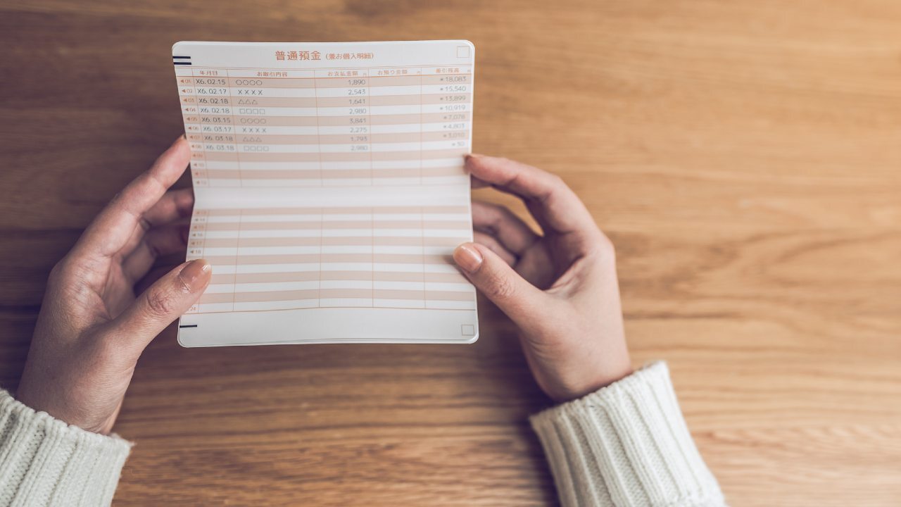 💔 爸走了，电费都交不起了…靠养老金的“失落一代”