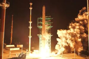 🚀韩国火箭“努里”升空！2年内再战，冲出亚洲！ 封面