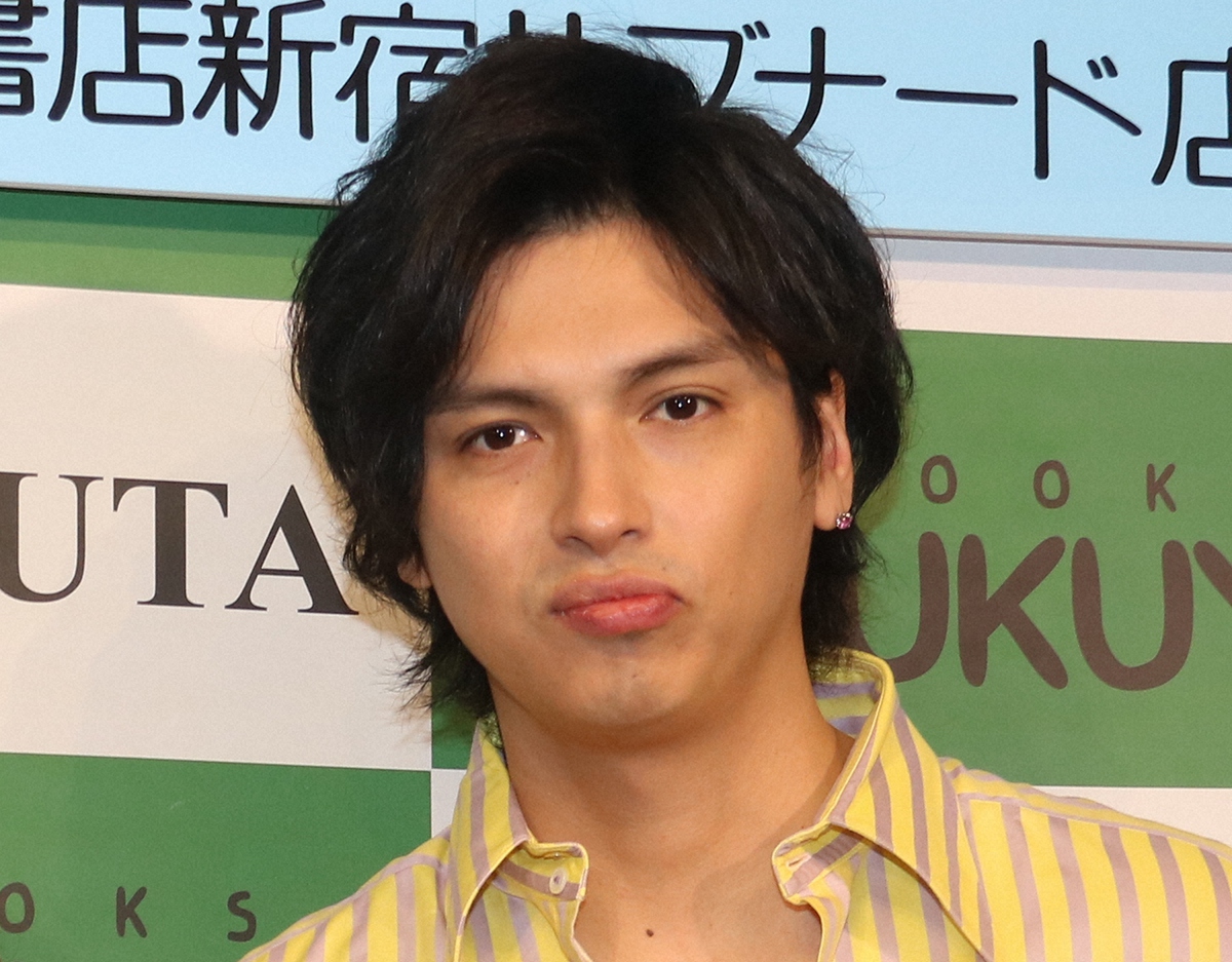 💥阿雷克：保时捷彻底报废！换电池竟花巨款…😱