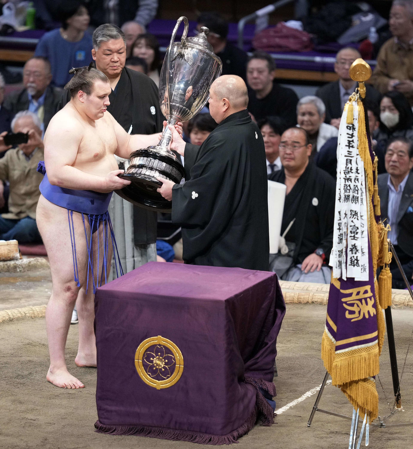 🇯🇵乌克兰女孩：来日逃兵，却活出了自我！