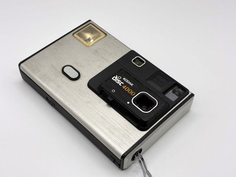 📸 柯达“小飞碟”相机：破产边缘，却美得让人心动！