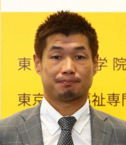 💥笑喷！恶作剧：向陌生人“你已付款”，结果…太尴尬！ 封面