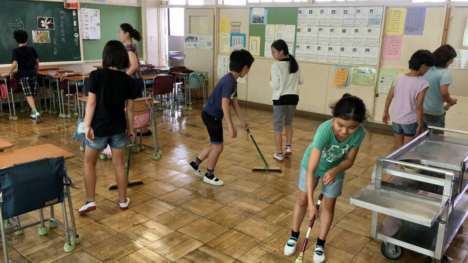 🧹德国市长提议学生扫教室，结果炸锅了？！