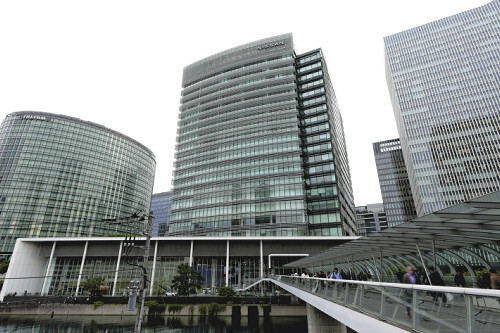 🚨日产巨亏！三重打击下，复苏之路堪忧！