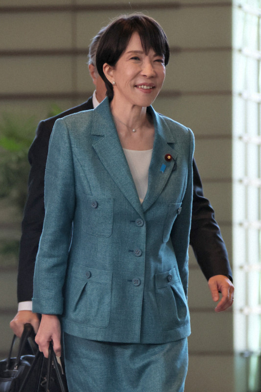 👶每娃再补贴2万！政府大笔一挥，20万亿救经济！