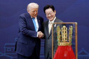 💥韩总统“曲线救国”！美中两国都笑了！ 封面