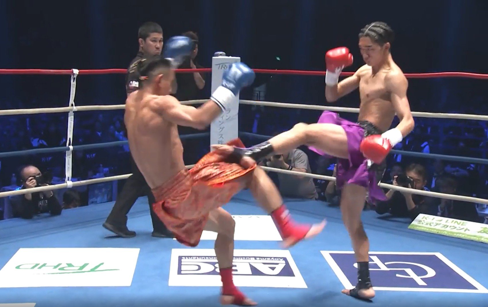 💥2拳KO！颜值暴击！中国无败猛将惨烈倒下！