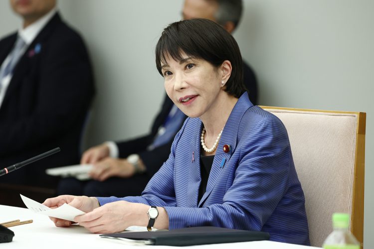 💥姐妹相残？首相遭女同胞“严厉批评”！