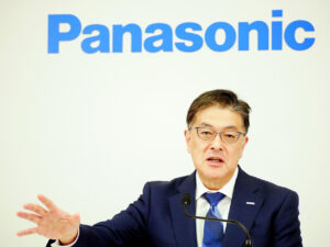 💥 松下：业绩变脸！收入利润双双下滑！ 封面