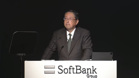 💥软银全卖英伟达！AI泡沫要破？