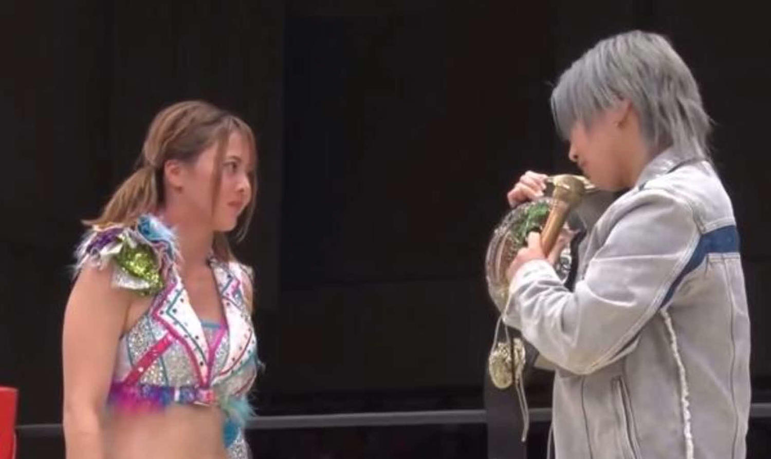 💥彩羽匠惊现！1月3日挑战女王岩谷麻优！