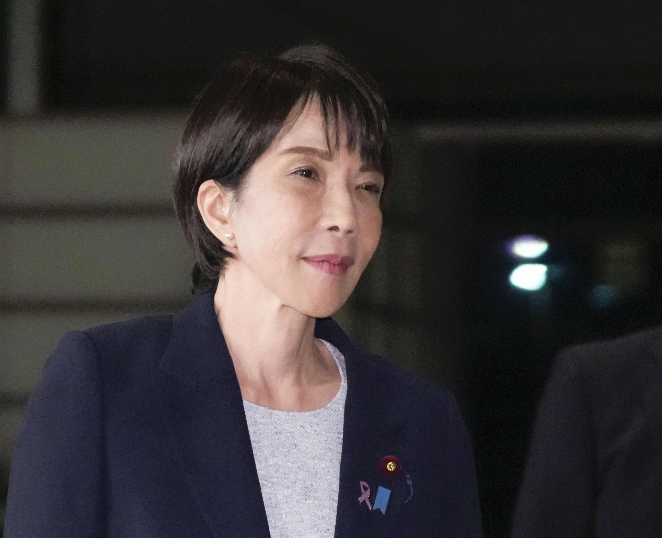 💥首相翻车！放弃承诺，竟求美国保护？