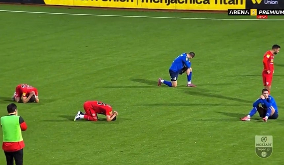 ⚽️ 震惊！塞尔维亚足球赛场，教练突发身亡，全队痛哭！