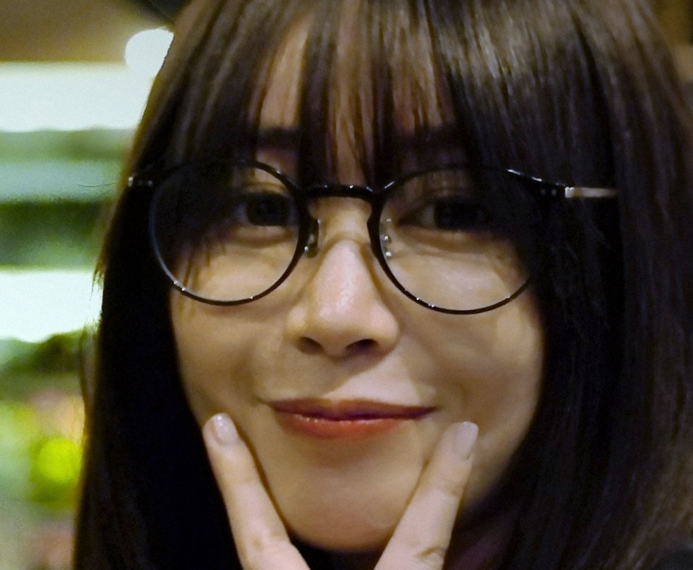 💥狸中可爱“隐婚”风波：被骂“渣男生意”，她竟全额退款！