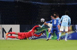 💥町田绝望！开场33秒自摆乌龙，补时再遭绝杀！ 封面