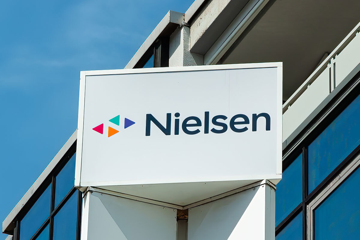 💥AI逆袭！电视收视霸主易主？