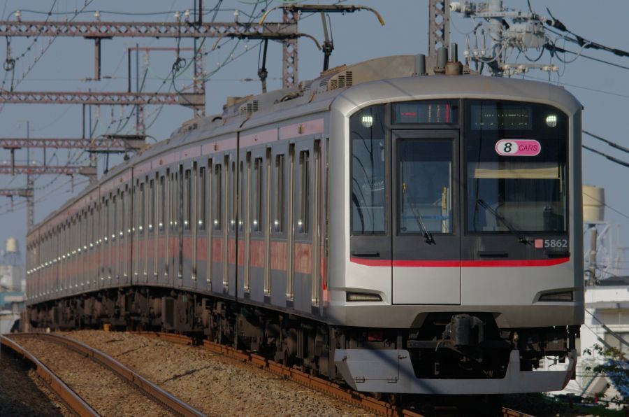 🚇 一条线搞定一生！有人欢呼，有人泪目…