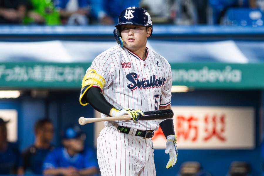 💥村上宗隆：意想不到的用法！与“伪装者”同场？