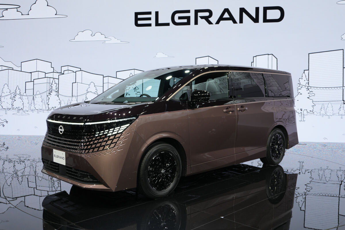 💥新楼兰来袭！ 挑战霸道，谁更胜一筹？