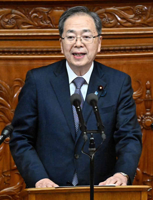 💥政客们真狠！只砍比例代表席位，这叫啥民主？！