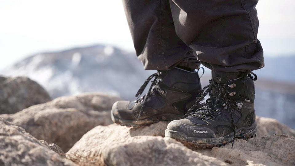 ⛰️ 别怕！新手也能轻松驾驭的舒适登山鞋！