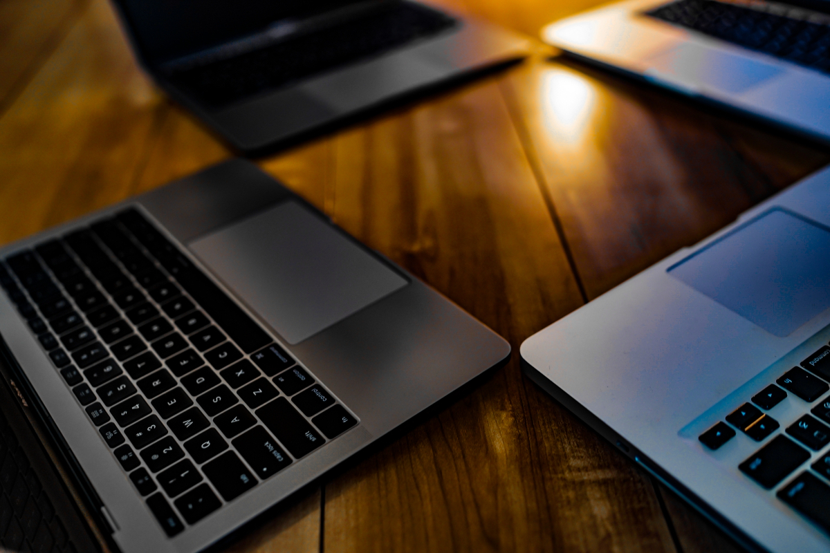 💻️ 捡漏啦！两万块的电脑，值不值得？