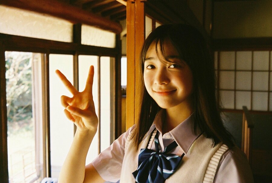 💥未成年喝酒被炒！人气女星演艺生涯告急！