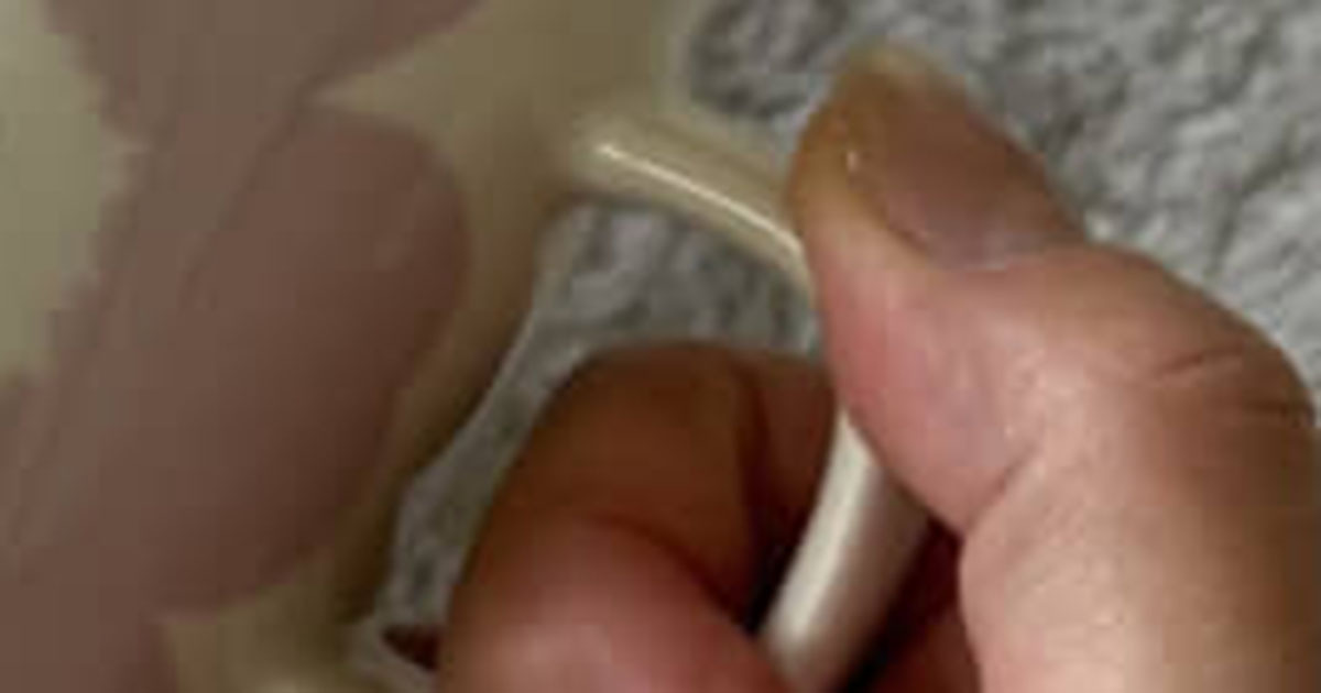 ☕️ 老公：这杯子肯定被宰了！老婆：可好看了，值了！