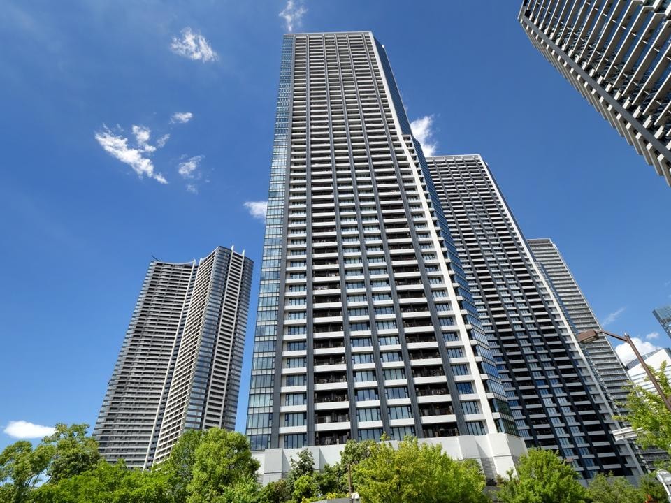 🔥东京新房一年内1成被转卖！😱 暴赚还是泡沫？