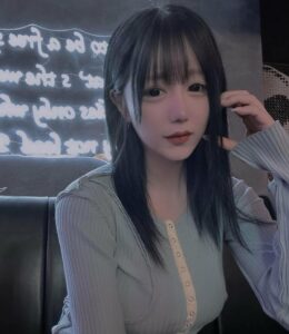 😱整容毁容？她揭露被“玩坏”的脸！ 封面