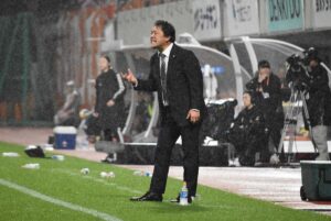 🔥秋叶教练暴怒！大阪大败，简直是对球迷的侮辱！ 封面