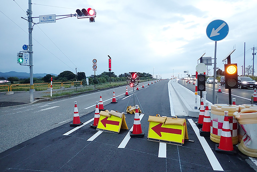 🛣️国道8号大变身！告别拥堵，直通高速体验！