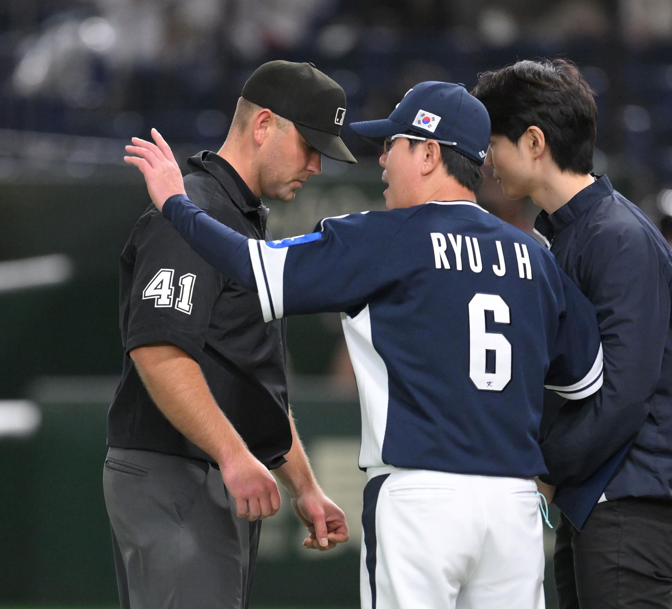 🔥韩教练怒了！争议判罚，简直没谁了！