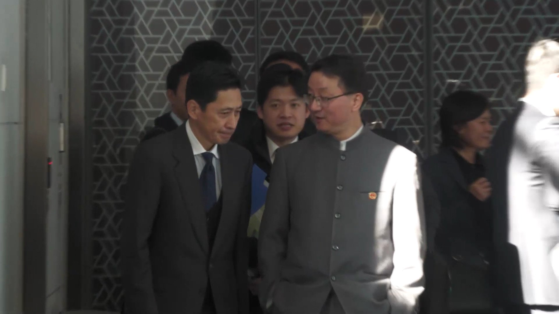 💥台海危机？中日紧急对话，气氛紧张！