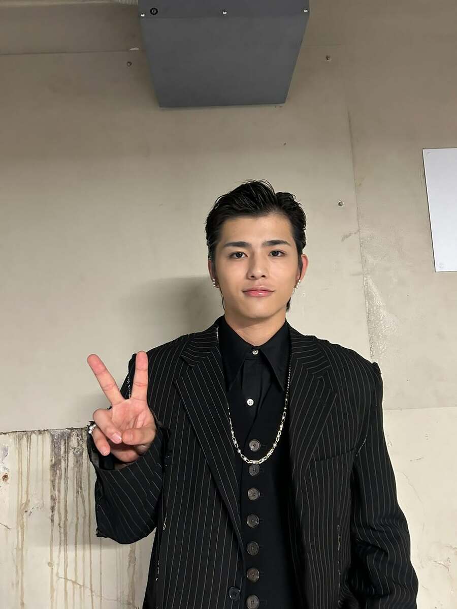 🔥被抄袭还遭群喷？！篠塚大輝的“烂梗”引爆艺能界！