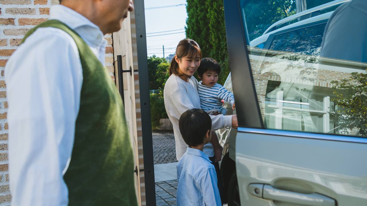 💔 坦白说，真不想回家…40岁大叔靠6岁侄子“一句话”破防！