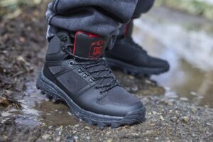 ❄️暖足神器！冬日无惧冰雪的防滑靴！ 封面