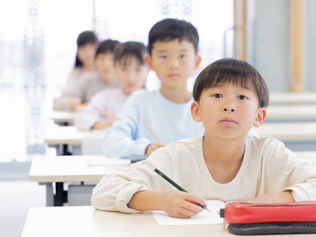 💥日本教育：崩了？别让孩子输在起跑线！