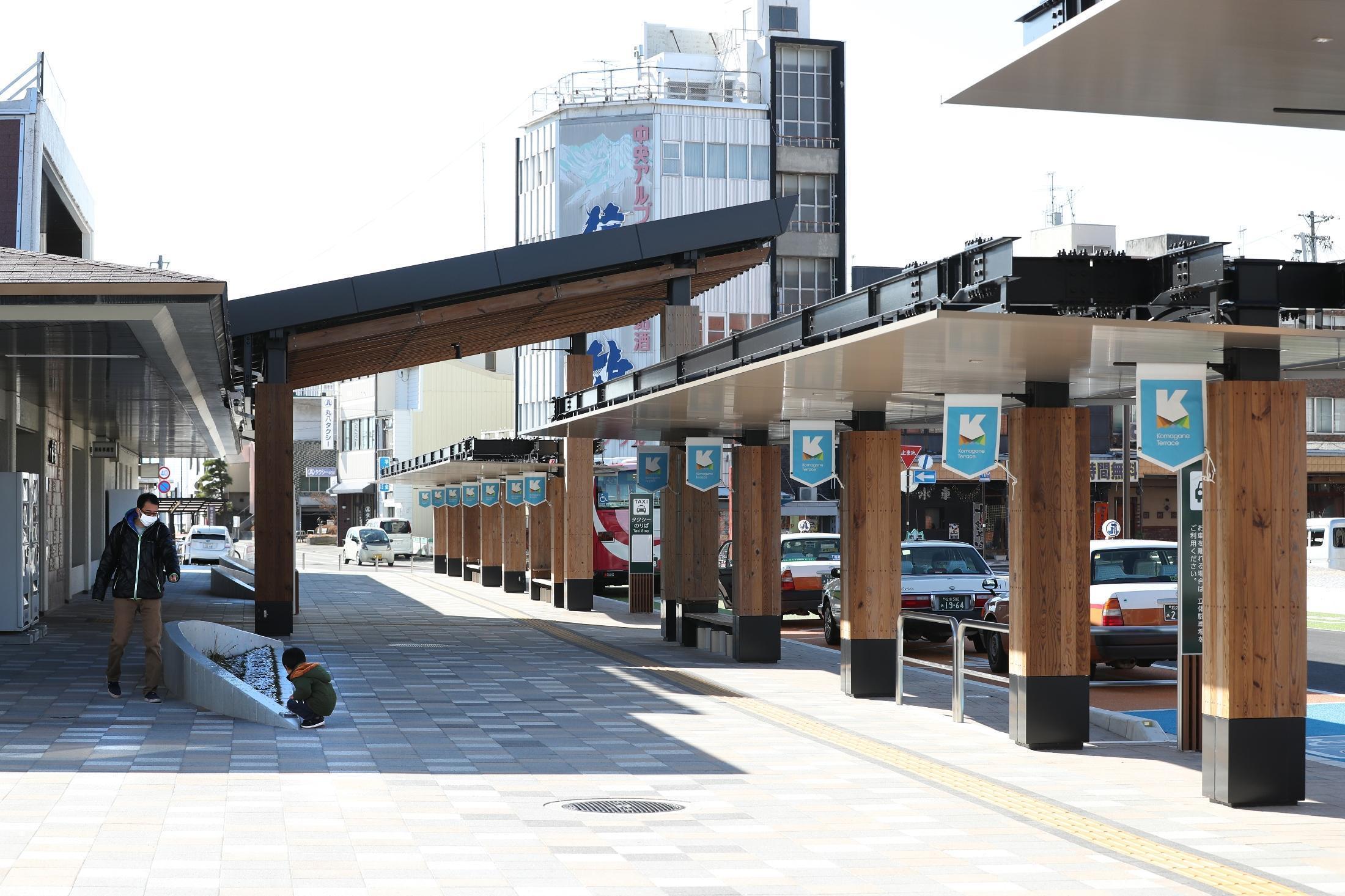 💥老店关门，小镇变空？居民：感觉整个城市都衰败了！