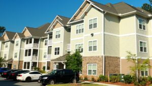 💥美帝打工，月租28万！为啥不回国？真相扎心！ 封面