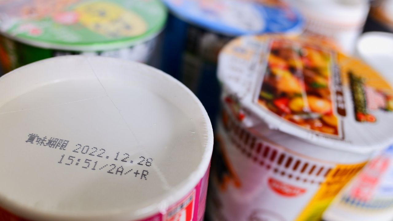 💰大企业高管的“落魄”：退休金花光，被家人嫌弃！