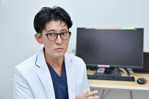 💔整容毁脸？医生揭“直美”惊人整形黑幕！ 封面