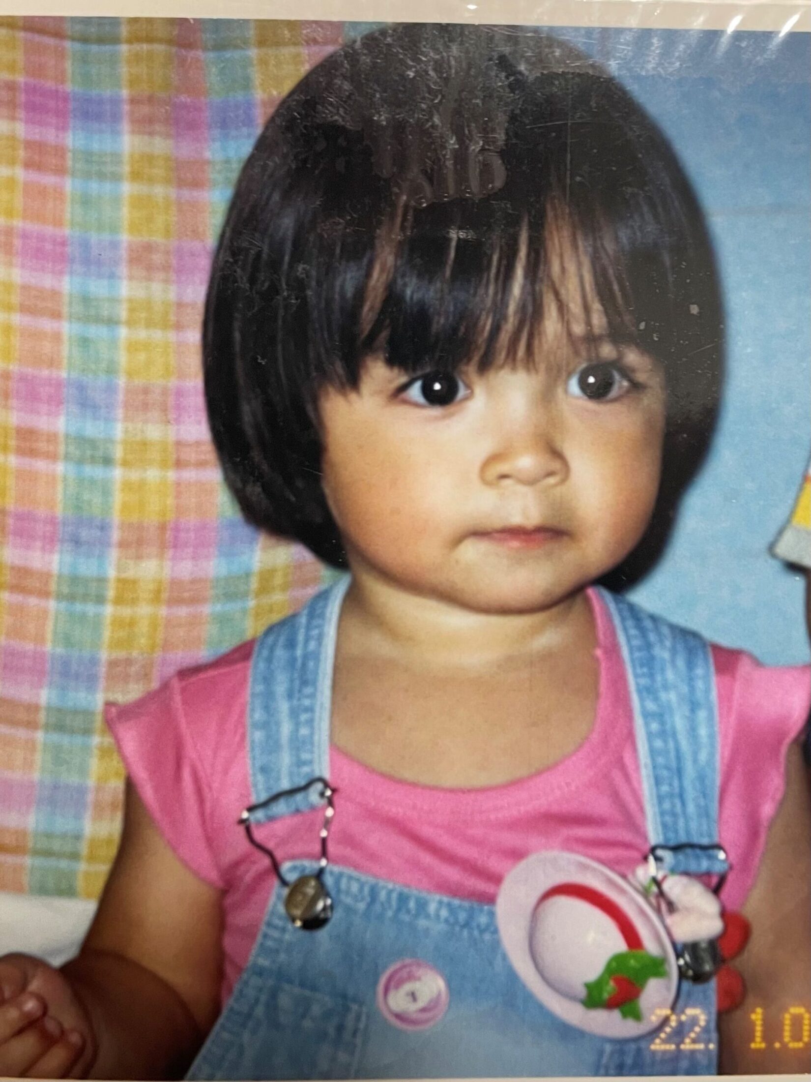 ✨混血美少女21年蜕变！美到窒息，羡慕哭了！✨