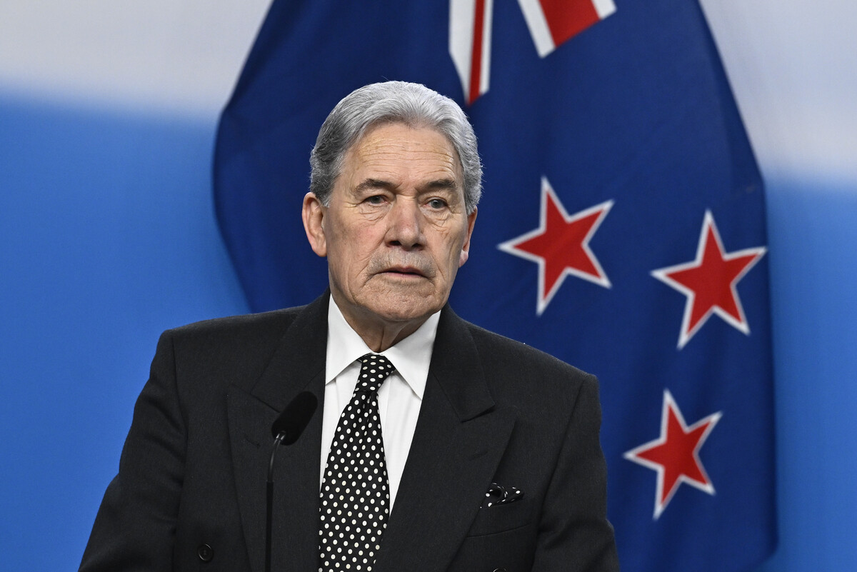 🚨新西兰：对中国示好，结果被“冷冻”了！